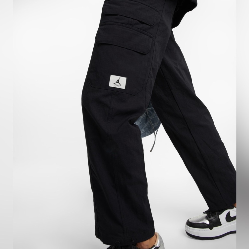 Jordan Flight Chicago Cargo Pants. Women’s Size Small